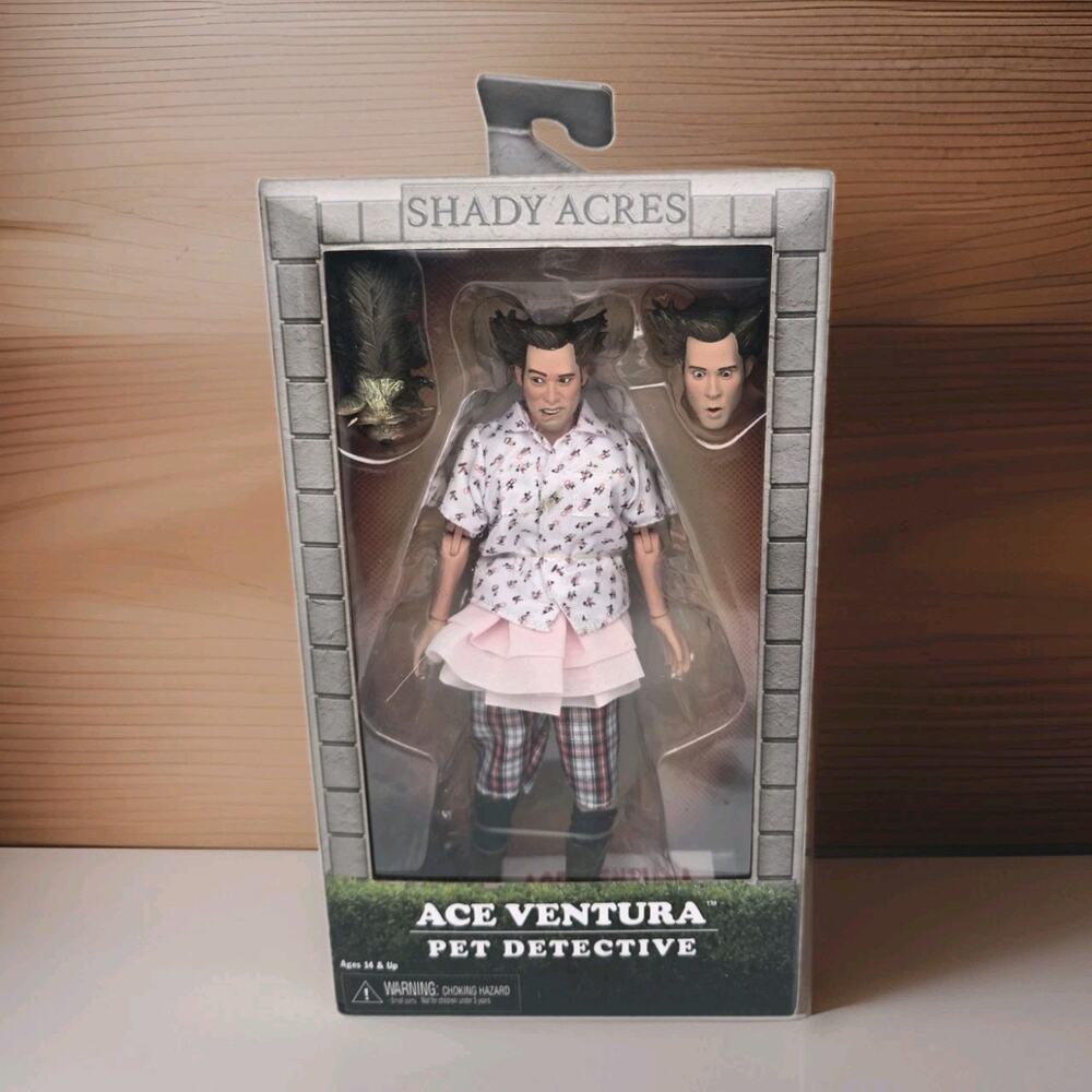 NECA Ace Ventura Pet Detective Shady Acres 8" Retro Reels Movie Action Figure